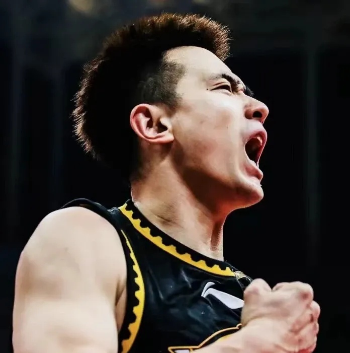 辽宁男篮CBA击败上海久事赵继伟三分制胜的简单介绍