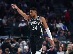 关于勇士NBA战胜达拉斯独行侠库里关键远投的信息