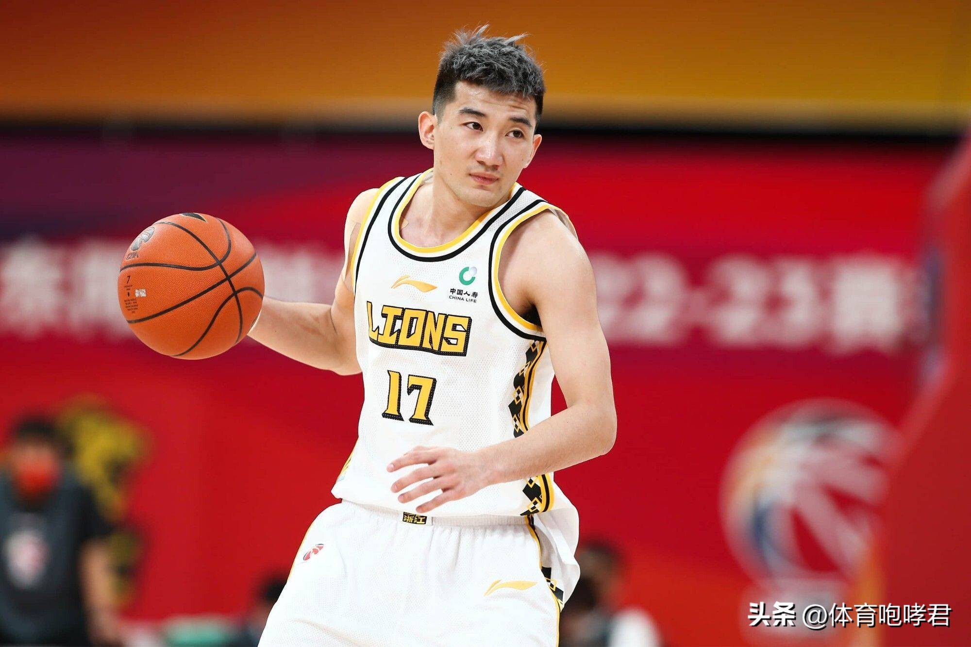 包含浙江广厦CBA战胜青岛国信海天，孙铭徽关键三分的词条